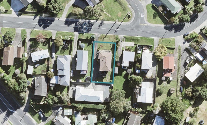 9 Matai Road, Stanmore Bay, Whangaparaoa - Carousel 1