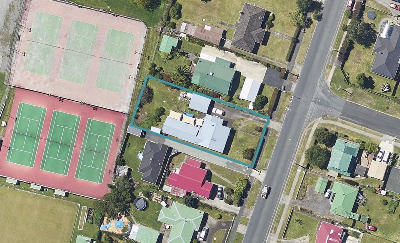 24 Park Road, Katikati, Katikati - Carousel 1