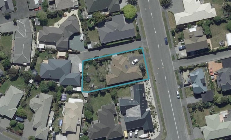 37 Aston Drive, Waimairi Beach, Christchurch - Carousel 1