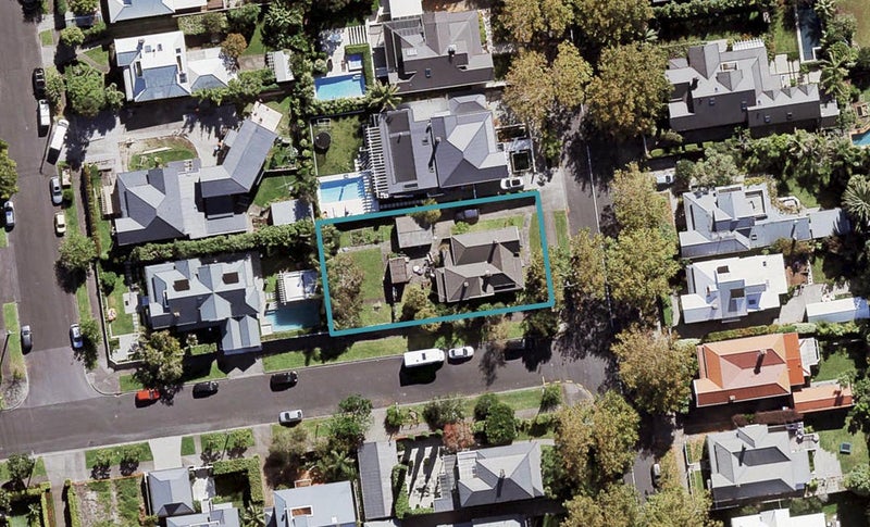 22 Herne Bay Road, Herne Bay, Auckland - Carousel 1