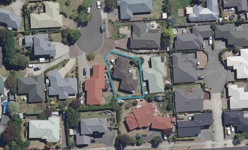 13 Chapel Hill, Rototuna, Hamilton - Carousel 1
