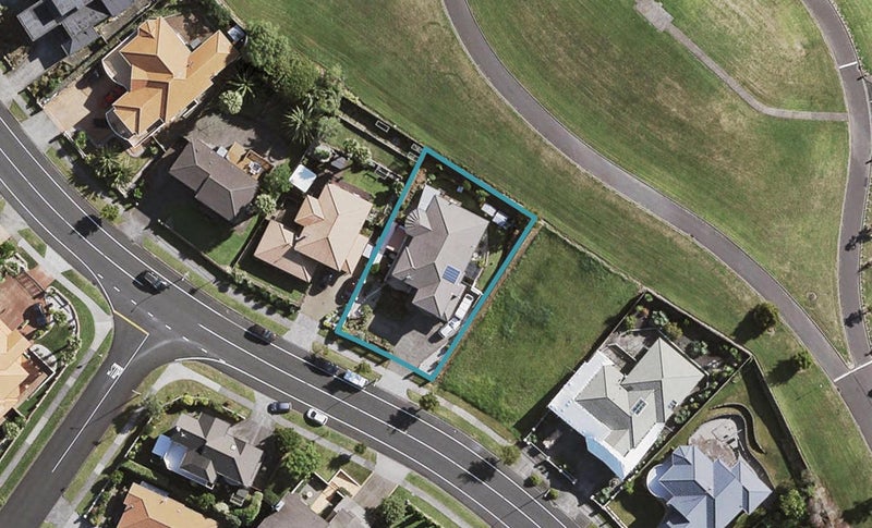 68 Goodwood Drive, Goodwood Heights, Auckland - Carousel 1