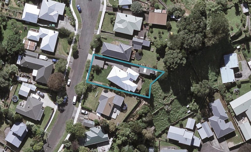 42 Budleigh Street, Frankleigh Park, New Plymouth - Carousel 1