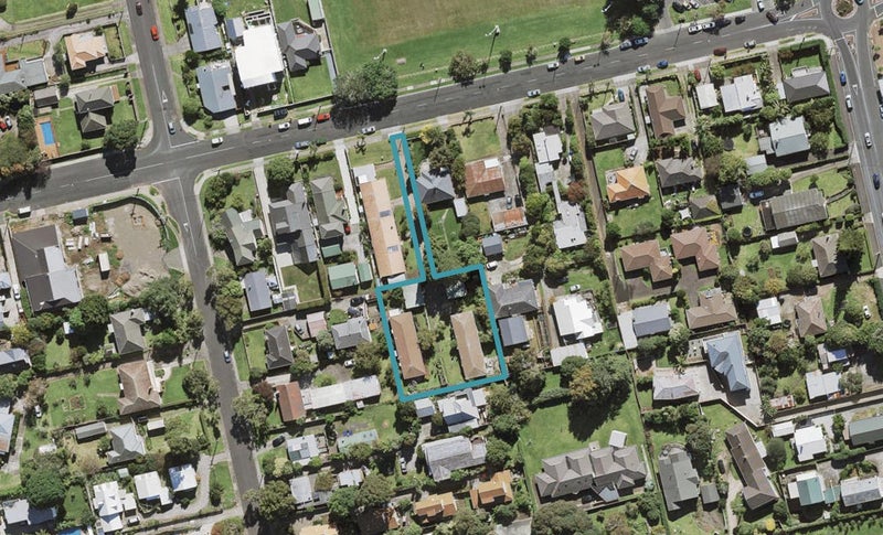4/15A Mcintyre Road, Mangere Bridge, Auckland - Carousel 1