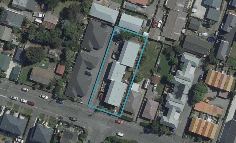 1/15 Buffon Street, Waltham, Christchurch - Carousel 1