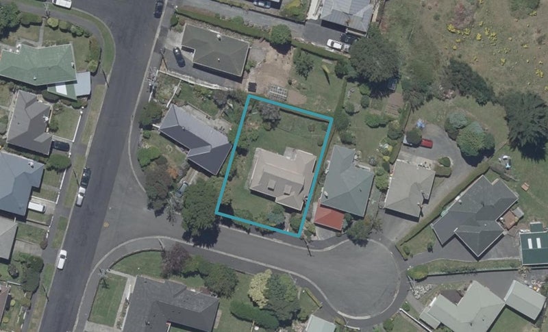 3 Fenwick Street, Halfway Bush, Dunedin - Carousel 1