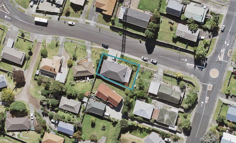 2B Broadfield Street, Massey, Auckland - Carousel 1