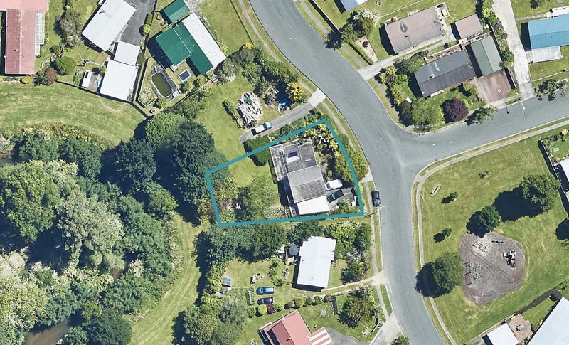 11 Brookdale Drive, Ngongotaha, Rotorua - Carousel 1