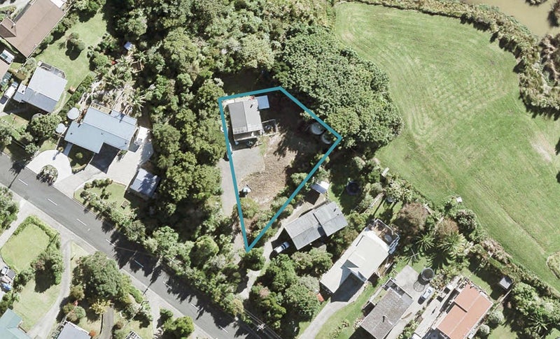 24 Rimu Road, Stanmore Bay, Whangaparaoa - Carousel 1