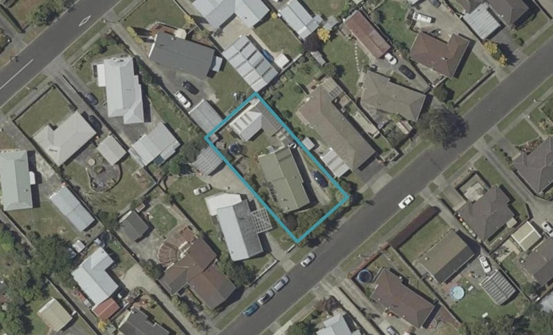 47 Raglan Avenue, Cloverlea, Palmerston North - Carousel 1