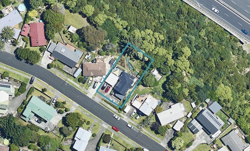 51 Winchester Terrace, Bethlehem, Tauranga - Carousel 1