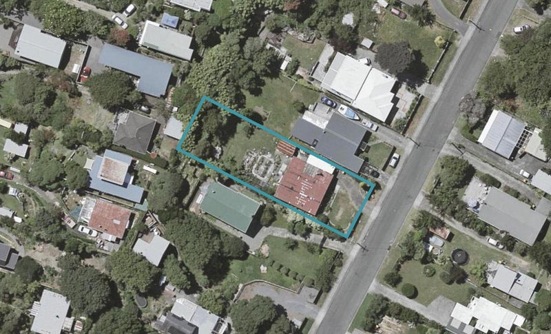 79 Glen Road, Raumati South, Paraparaumu - Carousel 1