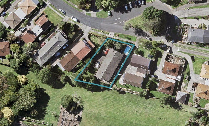 1/19 Rapallo Place, Farm Cove, Auckland - Carousel 1