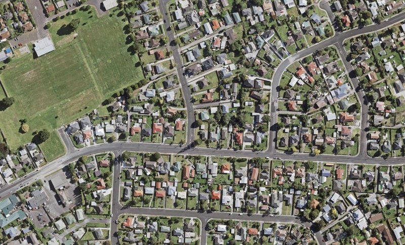 28 Fleming Street, Manurewa East, Auckland - Carousel 1