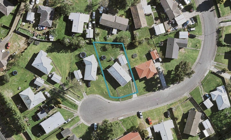 7 Joanne Place, Rosehill, Papakura - Carousel 1
