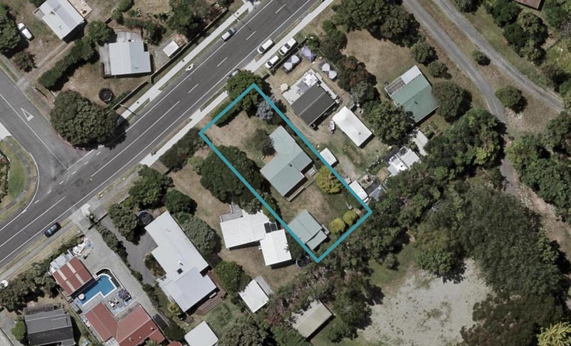 30 William Street, Waikanae Beach, Waikanae - Carousel 1