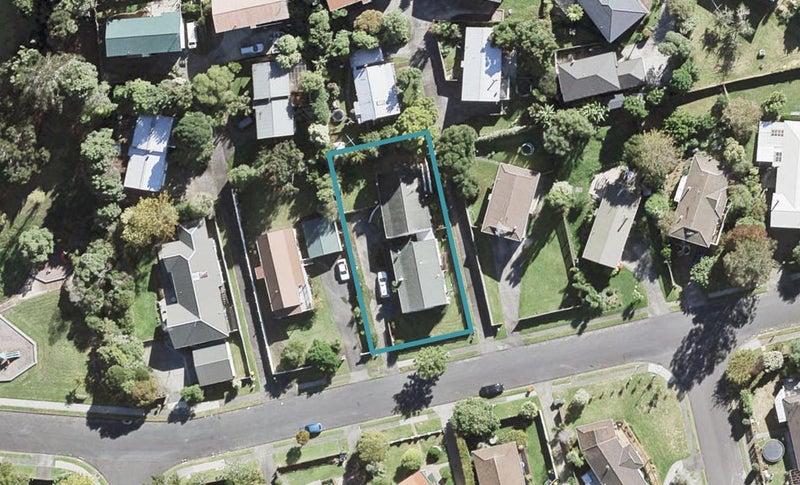 1/31 Topliss Drive, Northcross, Auckland - Carousel 1