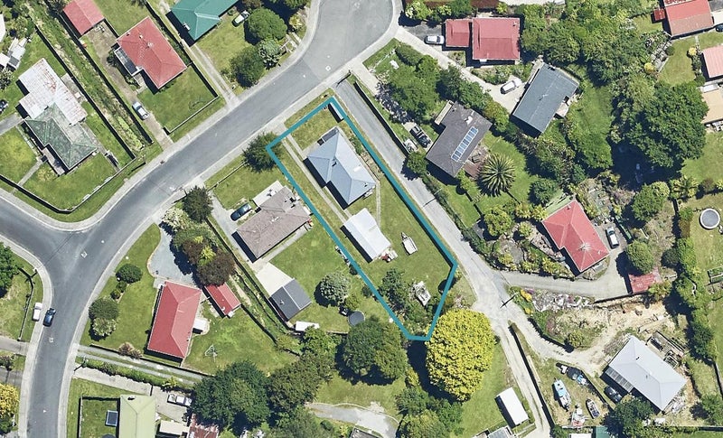 13 Hunt Crescent, Hillcrest, Rotorua - Carousel 1
