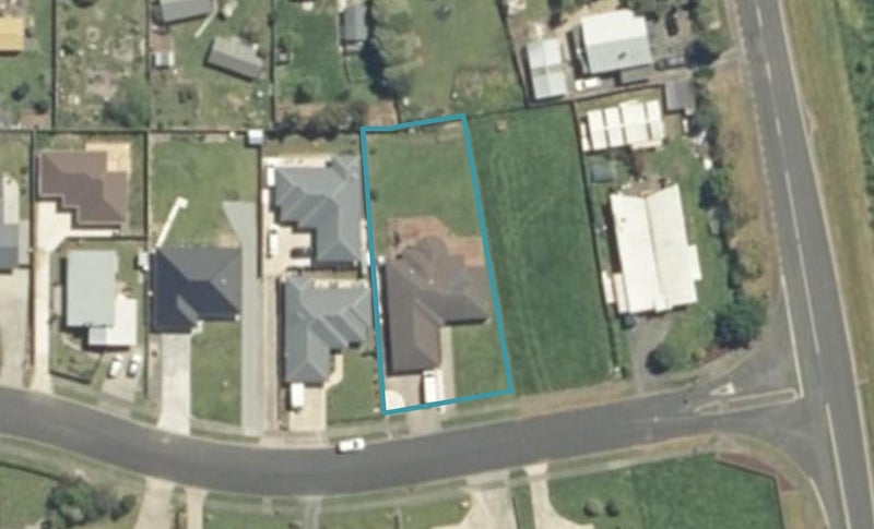 6 Benner Drive, Ngatea, Ngatea - Carousel 1