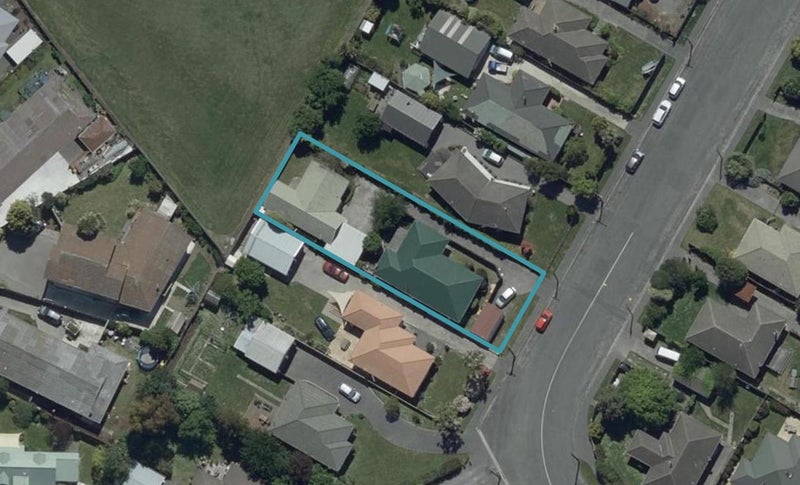 2/111 Harris Crescent, Papanui, Christchurch - Carousel 1