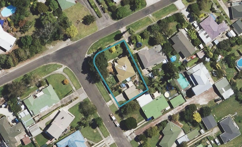 27 Turenne Street, Inner Kaiti, Gisborne - Carousel 1