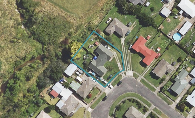 13A Patrick Street, Mangapapa, Gisborne - Carousel 1