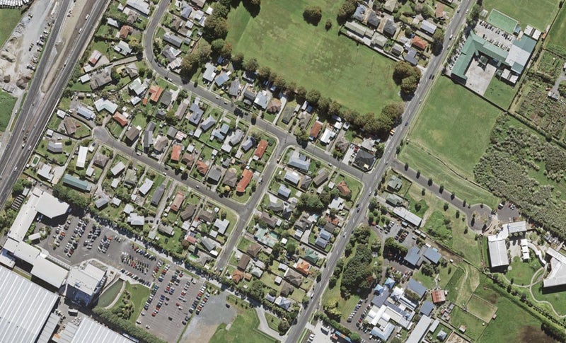 4 Cullinan Avenue, Mangere, Auckland - Carousel 1