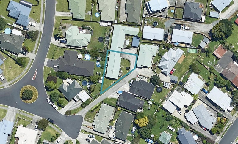 23 Aaron Place, Brookfield, Tauranga - Carousel 1
