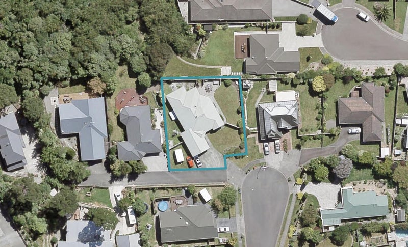 24 Carlow Grove, Birchville, Upper Hutt - Carousel 1