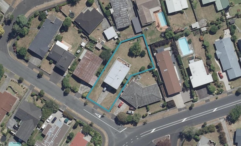 4 Samuel Place, Queenwood, Hamilton - Carousel 1