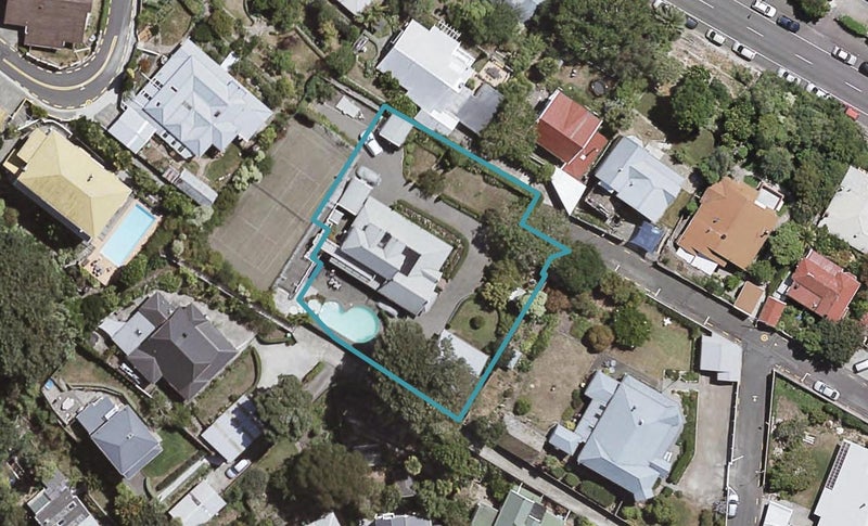 504A Shakespeare Terrace, Bluff Hill, Napier - Carousel 1