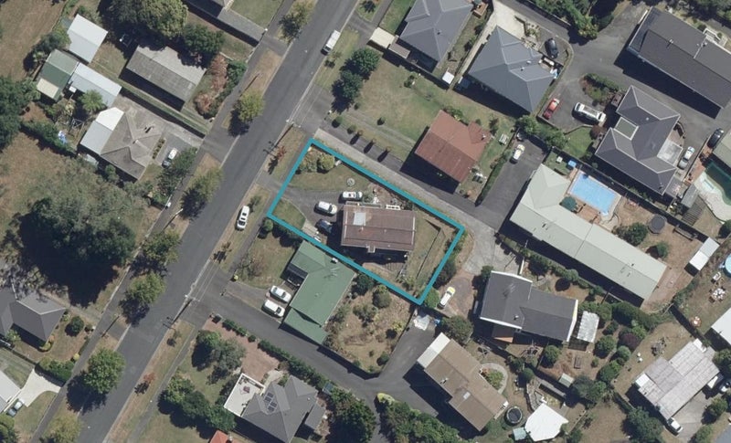 155 Mahoe Street, Melville, Hamilton - Carousel 1