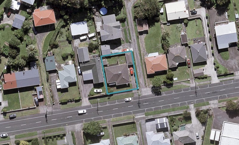 209 Ngamotu Road, Spotswood, New Plymouth - Carousel 1