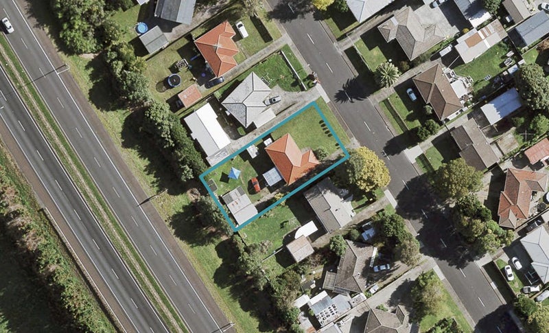 105 Chichester Drive, Rosehill, Papakura - Carousel 1