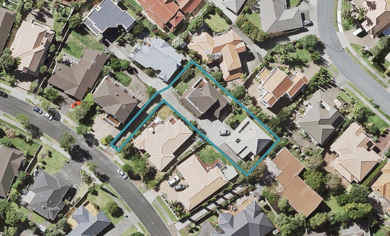 1/76 Simmental Crescent, Somerville, Manukau - Carousel 1