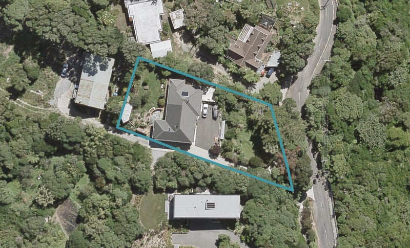 37A Singers Road, Korokoro, Lower Hutt - Carousel 1