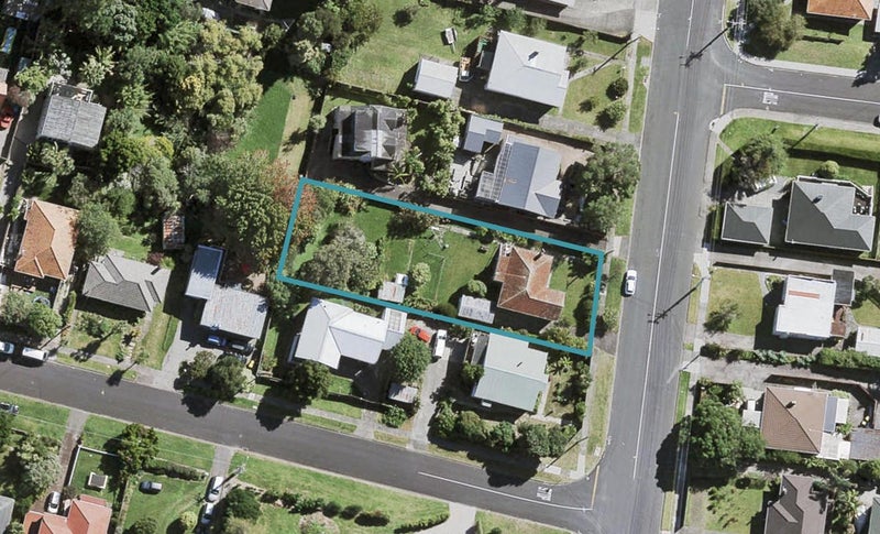 21 Pleasant Road, Glen Eden, Auckland - Carousel 1