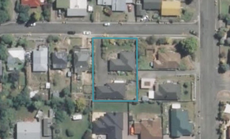 2/4 Thomas Street, West End, Timaru - Carousel 1