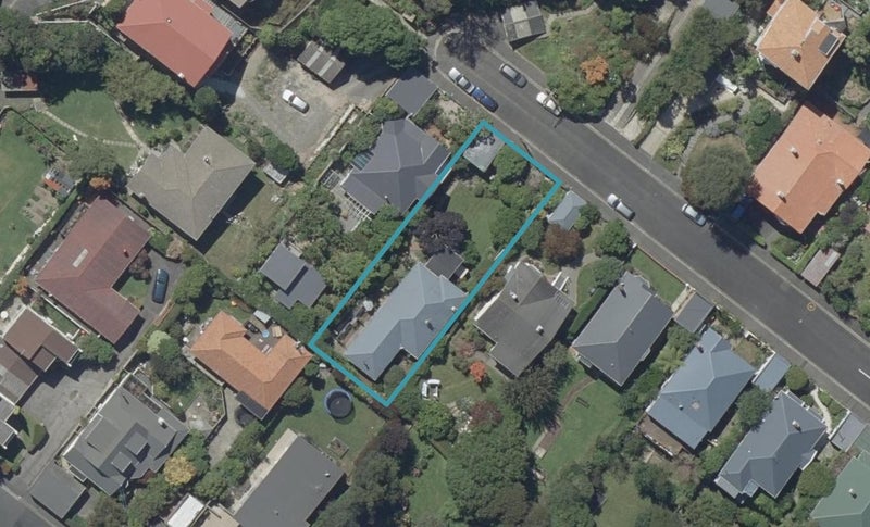 35 Lynwood Avenue, Maori Hill, Dunedin - Carousel 1
