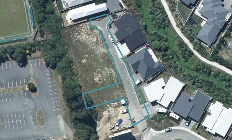 5 Cartographer Way, Whitby, Porirua - Carousel 1