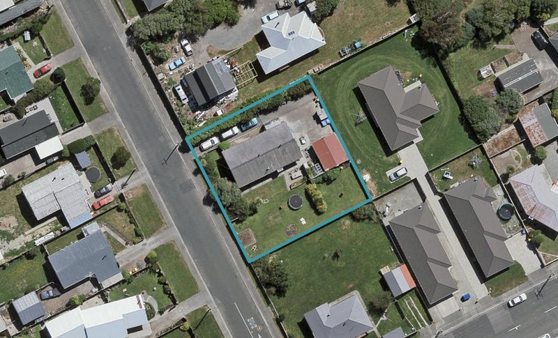 22 Humber Street, Clifton, Invercargill - Carousel 1