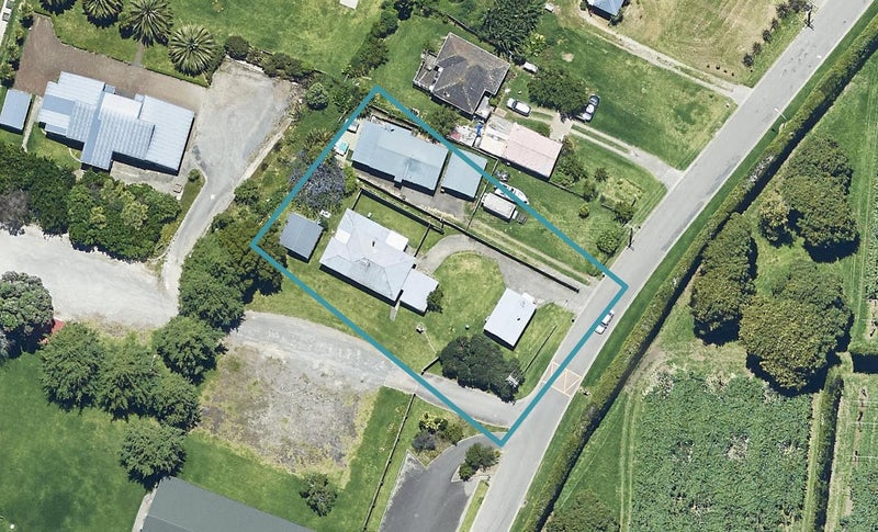 38R Tareha Lane, Kairua, Tauranga - Carousel 1