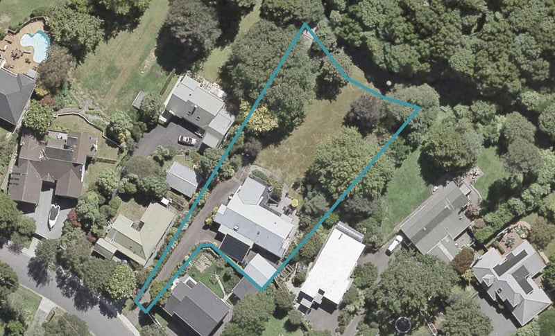 86 Barton Avenue, Heretaunga, Upper Hutt - Carousel 1