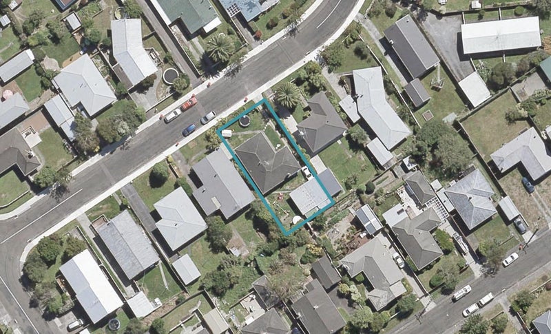 10 Ruru Crescent, Heretaunga, Upper Hutt - Carousel 1