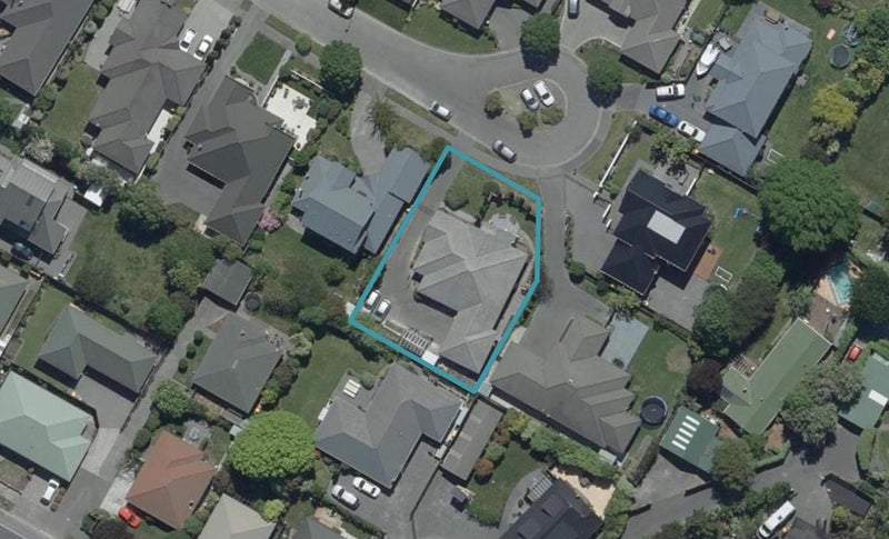 12 Ballybrack Place, Casebrook, Christchurch - Carousel 1