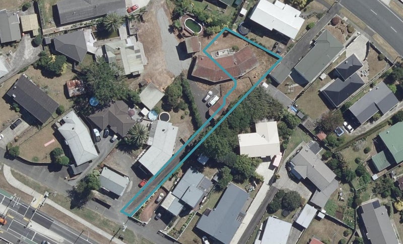 2/229 Ohaupo Road, Glenview, Hamilton - Carousel 1
