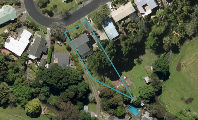 27 Huia Street, Whau Valley, Whangarei - Carousel 1