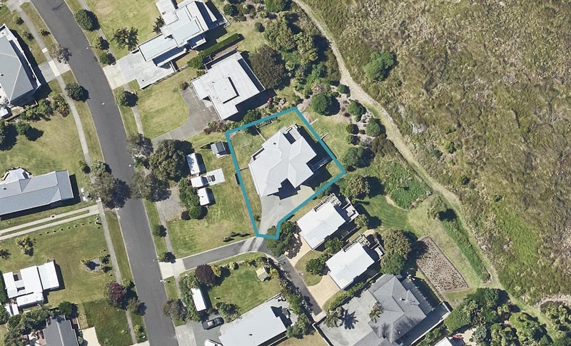 45 Bowentown Boulevard, Bowentown, Katikati - Carousel 1