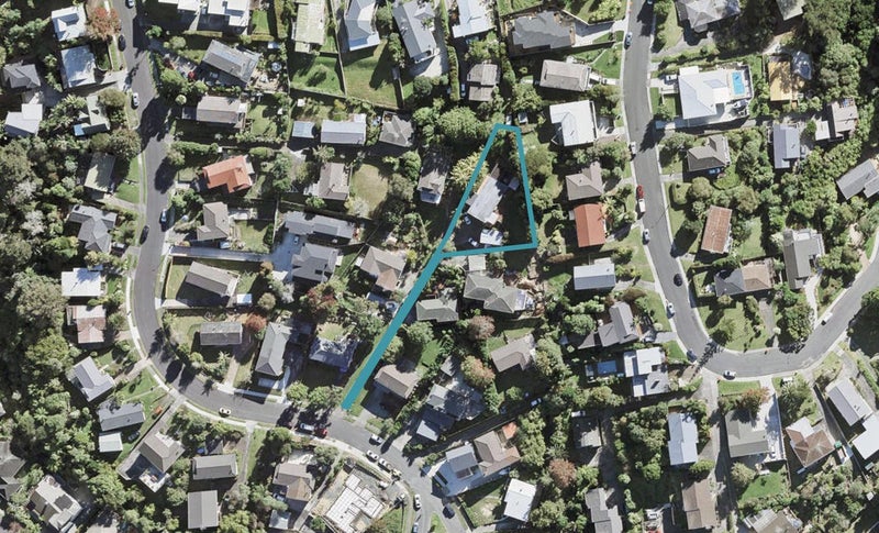 29 Deverell Place, Northcross, Auckland - Carousel 1