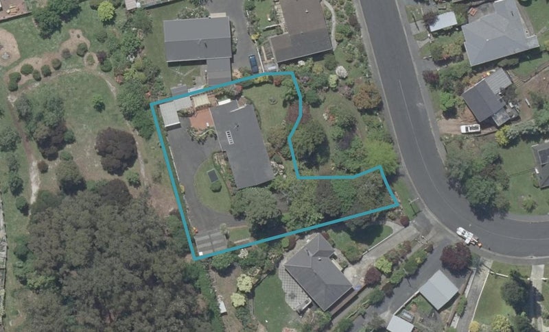 29 Kennedy Road, Fairfield, Dunedin - Carousel 1